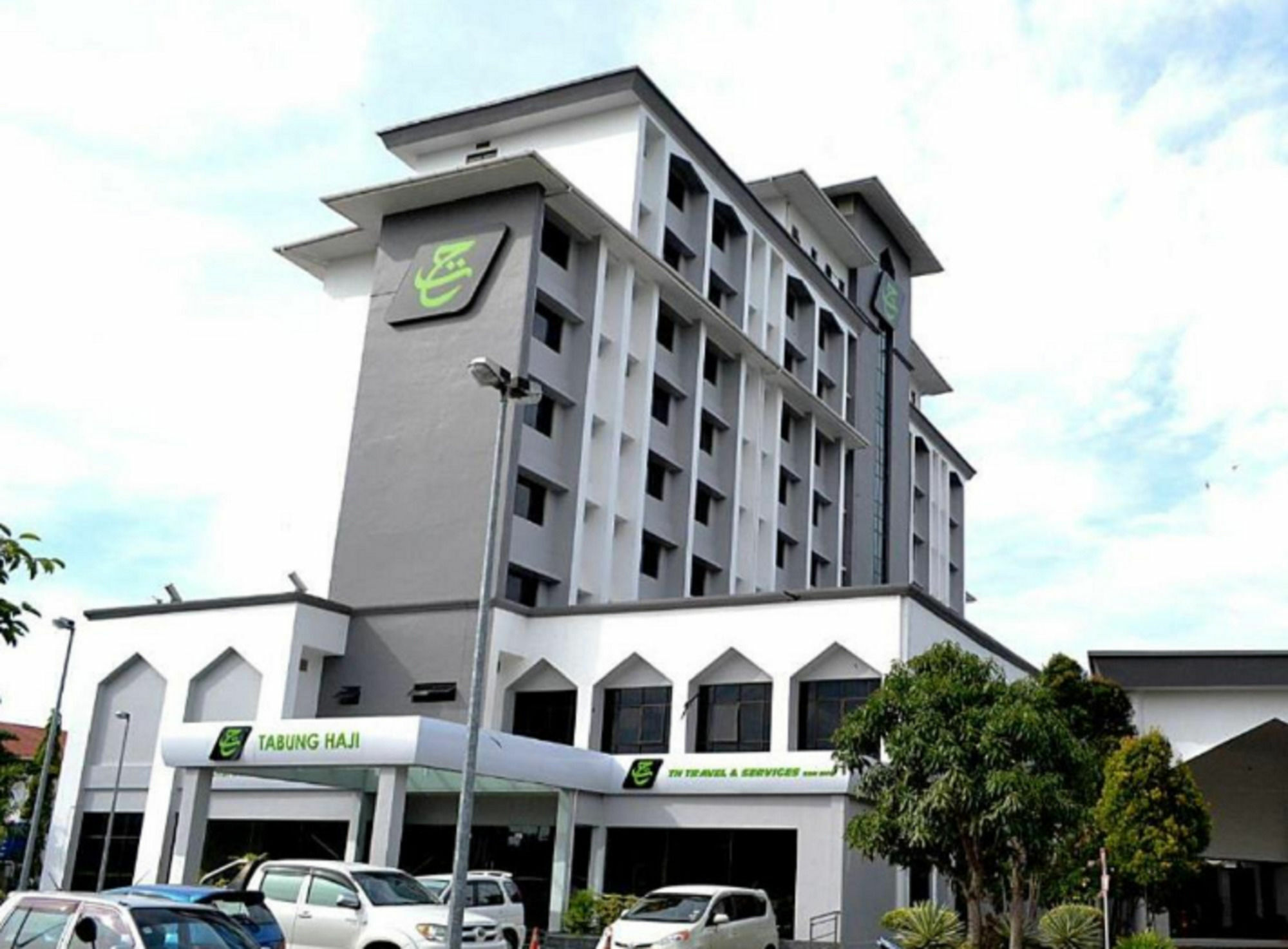 Raia Hotel Kota Kinabalu Exterior foto
